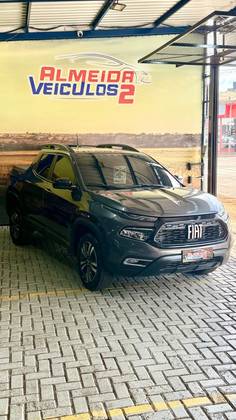 FIAT TORO 1.3 TURBO 270 FLEX FREEDOM AT6 FIAT TORO 1.3 TURBO 270 FLEX FREEDOM AT6